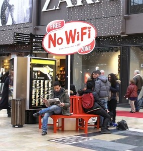 94531-kit_kat_free_no-wifi_zone_-_amsterdam_1-large-1359626777